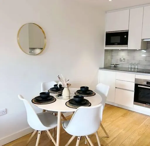 Superb Luxury 1Bed Apartment